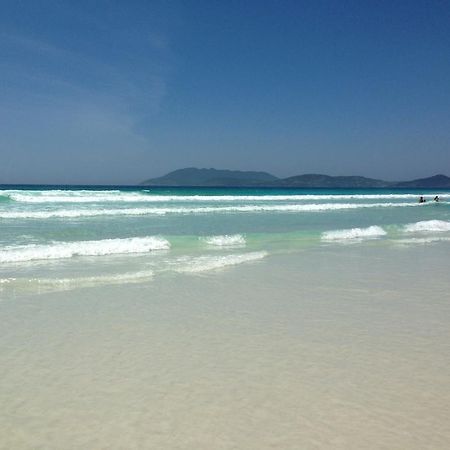 Apto Em Cabo Frio Para Aluguel De Temporada Szoba fotó